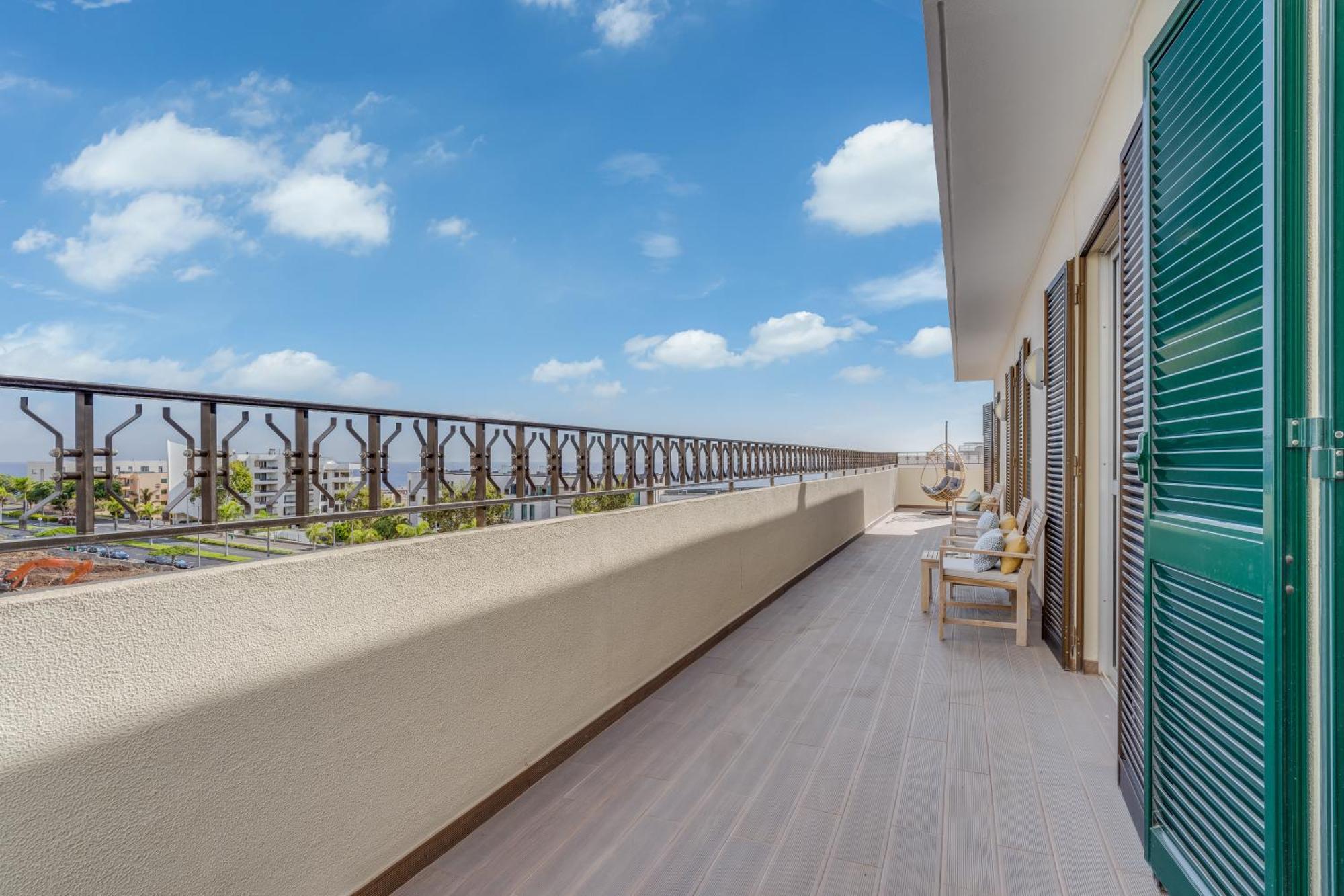 푼샬 Portola Penthouse 아파트 외부 사진
