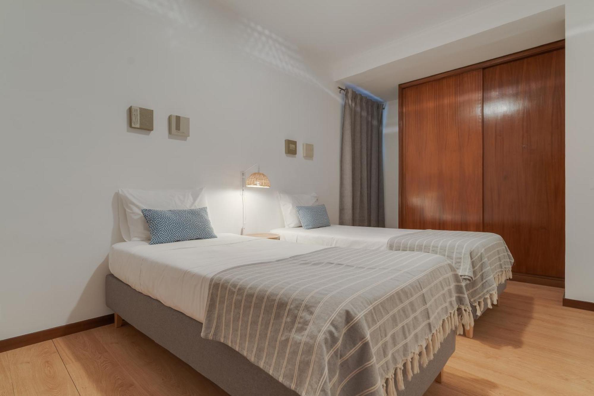 푼샬 Portola Penthouse 아파트 외부 사진
